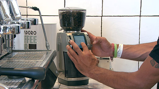 The coffee grinder on demand Baratza Forté